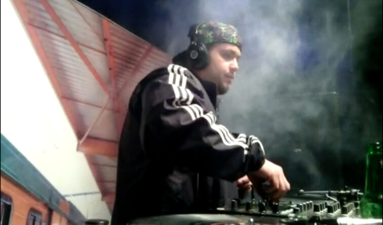 Screen_Shot_2014-04-29_at_12.14.02_AM